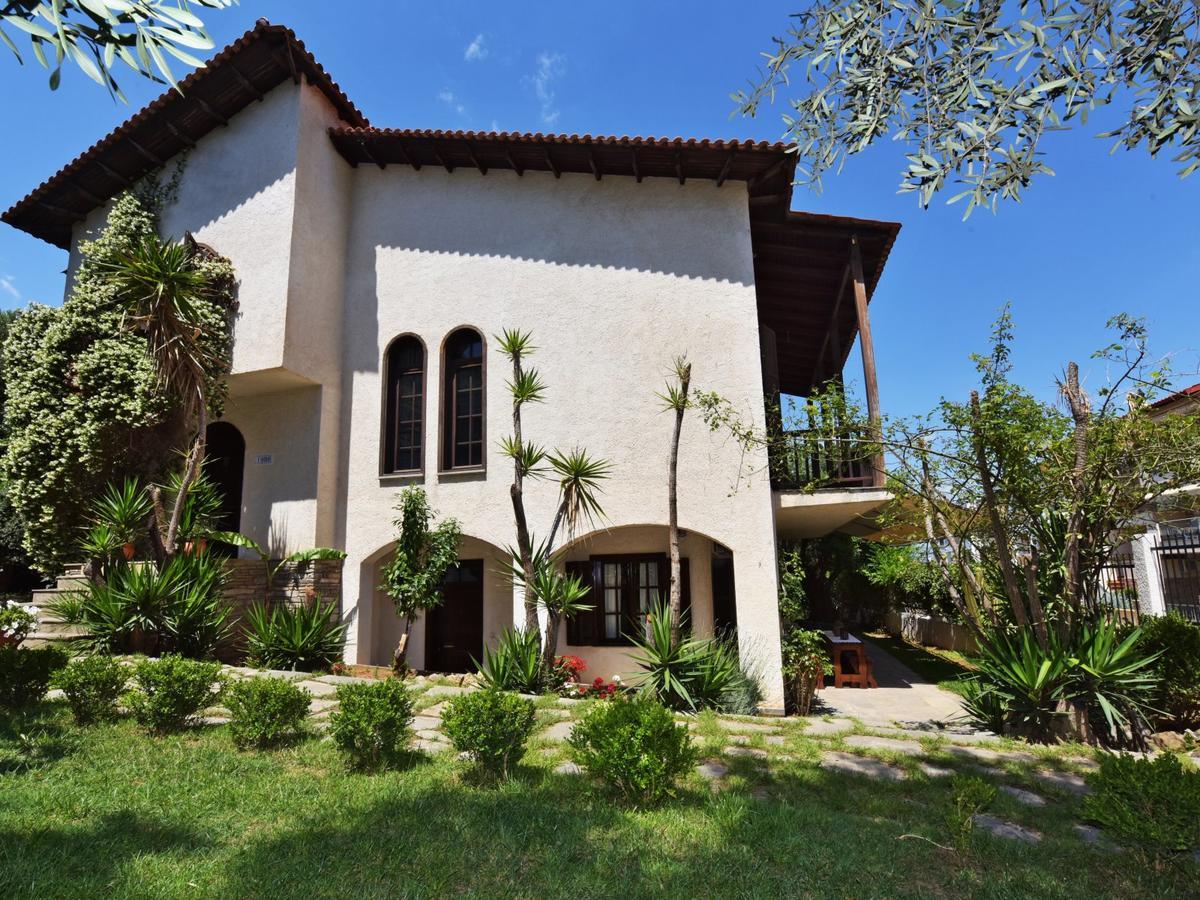 Гостевой дом Ares Garden House - Nea Moudania Halkidiki Экстерьер фото