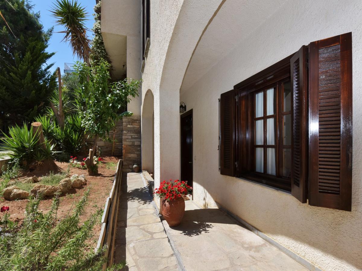 Гостевой дом Ares Garden House - Nea Moudania Halkidiki Экстерьер фото
