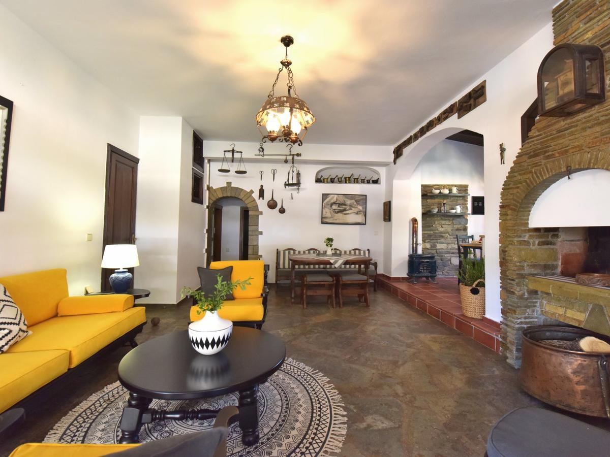 Гостевой дом Ares Garden House - Nea Moudania Halkidiki Экстерьер фото