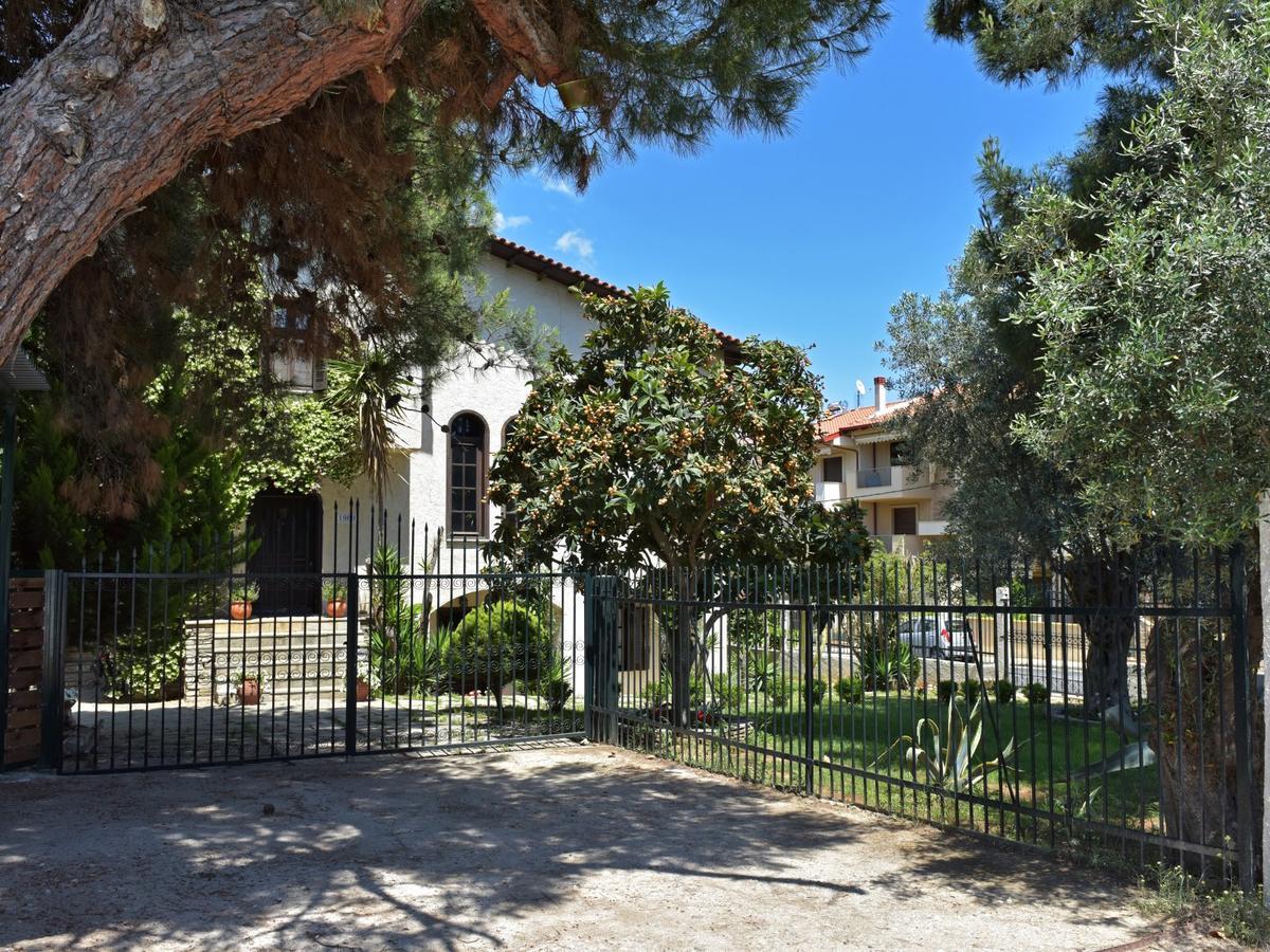 Гостевой дом Ares Garden House - Nea Moudania Halkidiki Экстерьер фото
