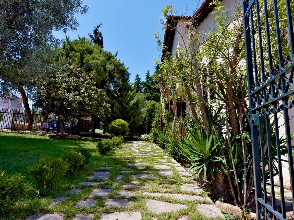 Гостевой дом Ares Garden House - Nea Moudania Halkidiki Экстерьер фото